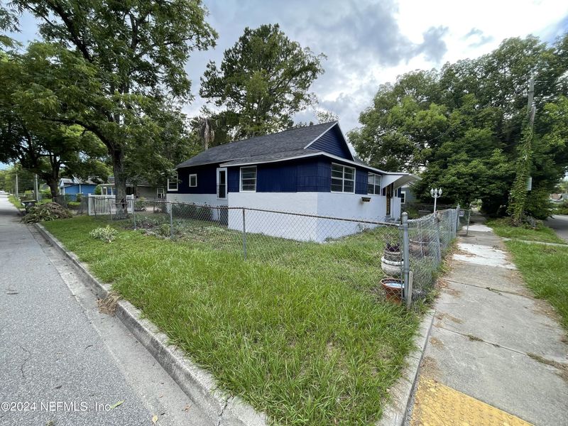 1736 W 2nd St, Jacksonville, FL 32209
