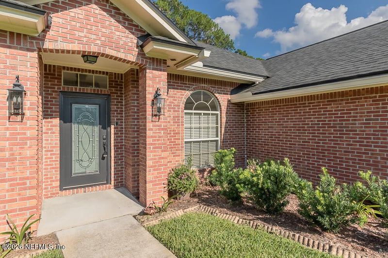 1737 Heatherwood Dr, St Johns, FL 32259