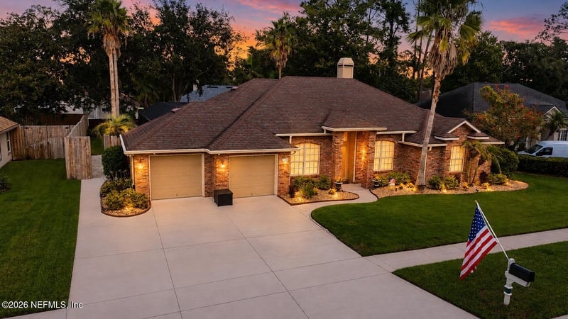 1745 Fiddlers Ridge Dr, Fleming Island, FL 32003