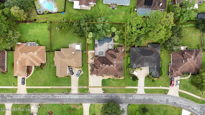 1745 Fiddlers Ridge Dr, Fleming Island, FL 32003