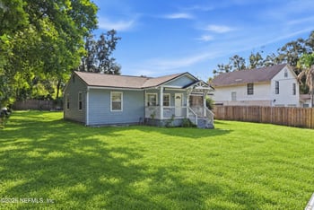 1745 Hilltop Blvd, Jacksonville, FL 32246