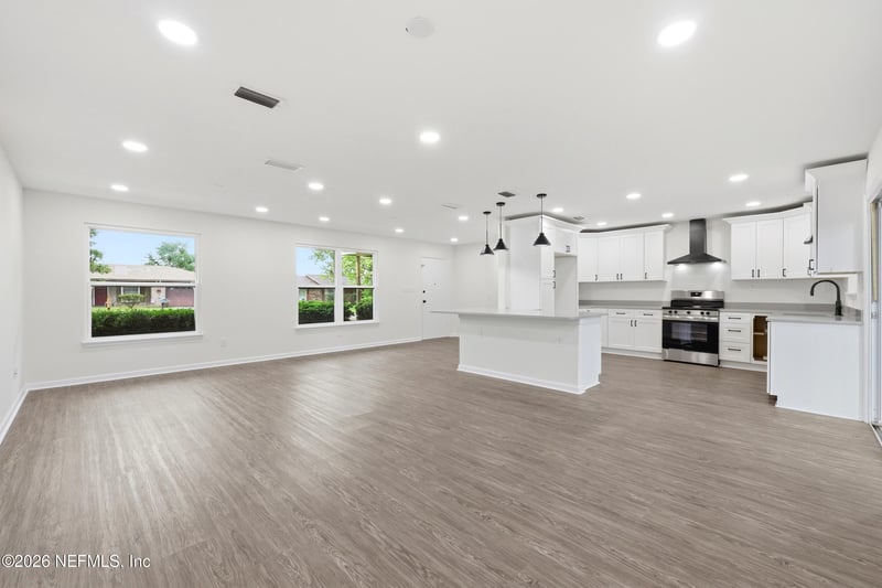 1745 Laura Ann Ln, Orange Park, FL 32073