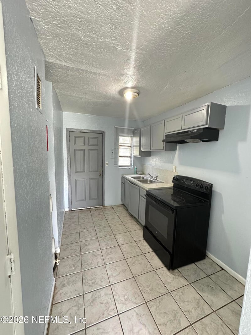 1763 Whitner St, Jacksonville, FL 32209