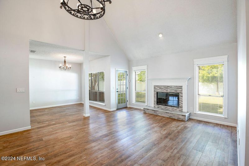 1765 Lakemont Cir, Middleburg, FL 32068