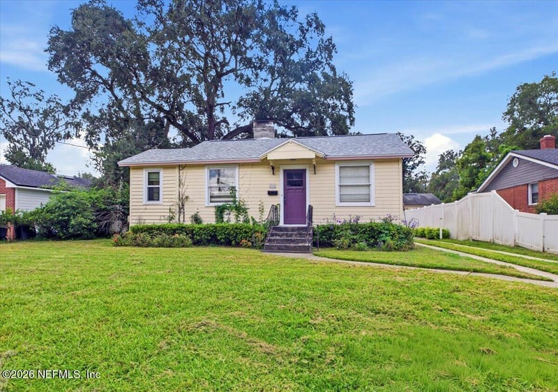 1766 Greenridge Rd, Jacksonville, FL 32207