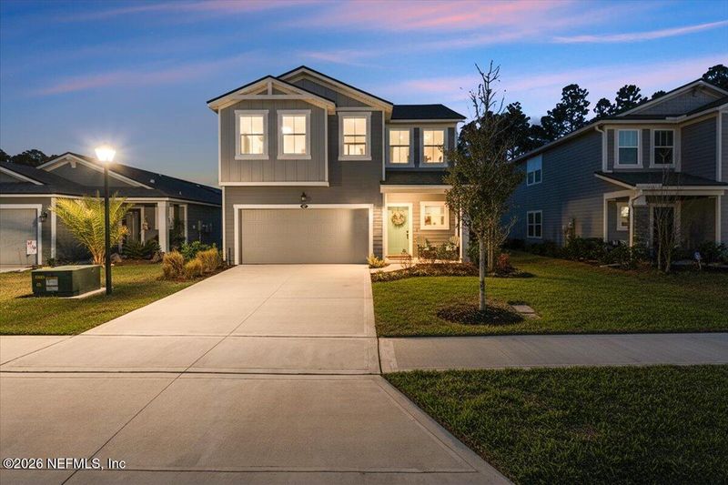 177 Meadow Creek Dr, St Johns, FL 32259