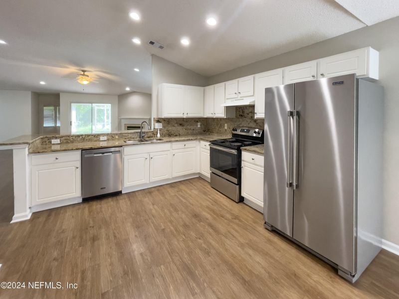 177 Southlake Dr, St Augustine, FL 32092