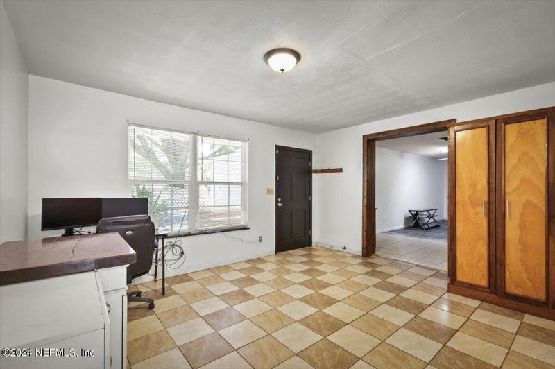 1775 Dibble Cir W, Jacksonville, FL 32246