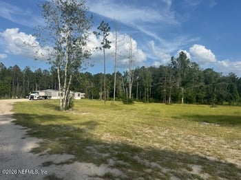 17781 Anne Rd, Glen St Mary, FL 32040