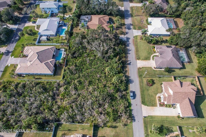 18 Deerwood St, Palm Coast, FL 32137