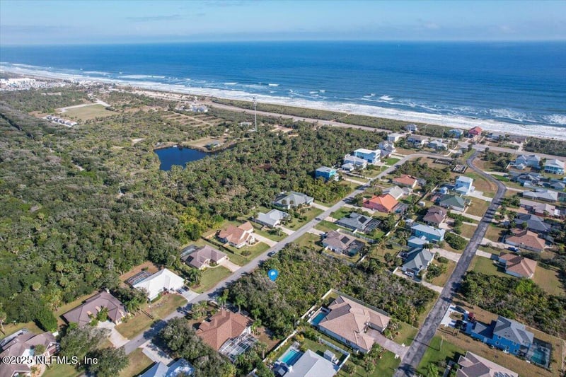 18 Deerwood St, Palm Coast, FL 32137