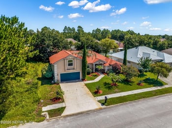 18 Lewiston Ct, Palm Coast, FL 32137
