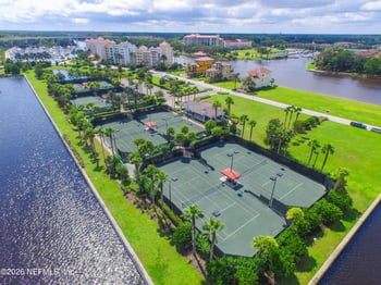 18 Spinaker Cir, Palm Coast, FL 32137