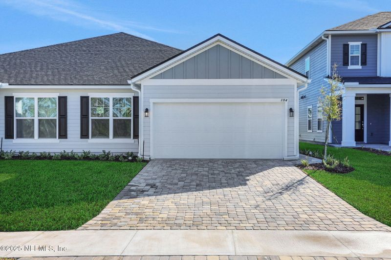 18 Woods Ln, St Augustine, FL 32092