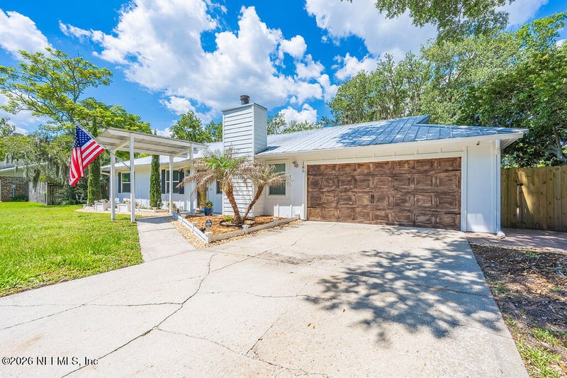 180 Cockatiel Dr, Jacksonville, FL 32225