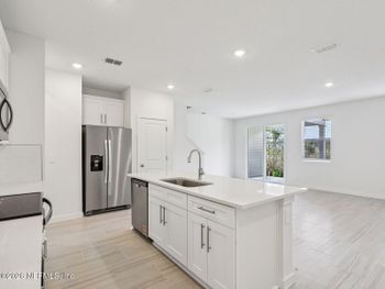 180 Yellowstone Dr, St Augustine, FL 32092