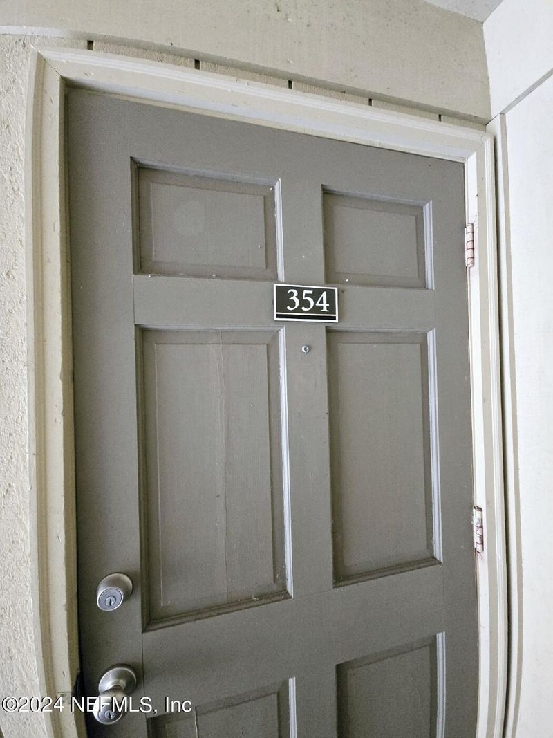 1800 Park Ave #354, Orange Park, FL 32073