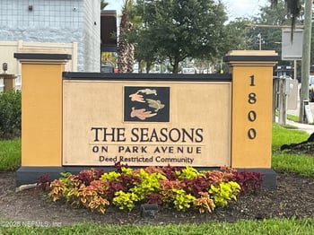 1800 Park Ave #355, Orange Park, FL 32073