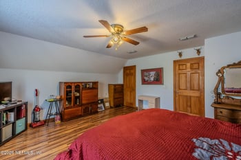 1801 Lake Rd, Jacksonville, FL 32226