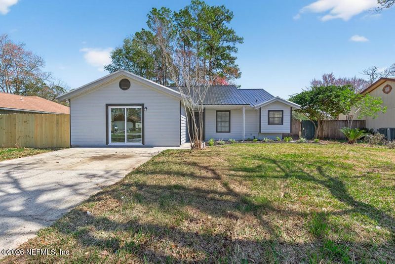 1806 Killarn Cir, Middleburg, FL 32068