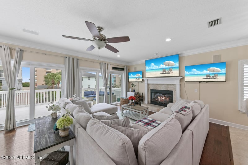 1810 1st St N, Jacksonville Beach, FL 32250