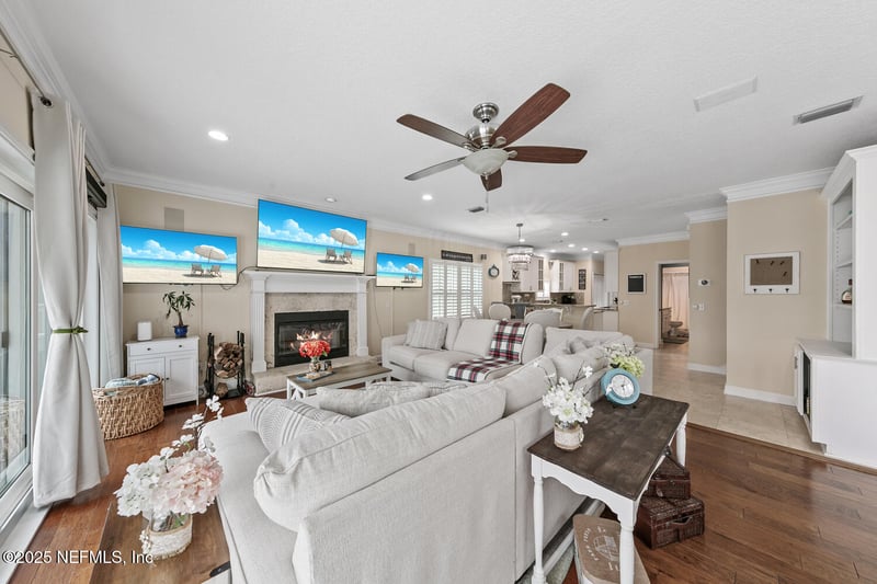 1810 1st St N, Jacksonville Beach, FL 32250