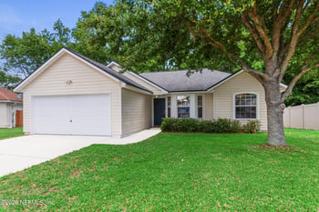 1811 Dahlia Ct, Middleburg, FL 32068