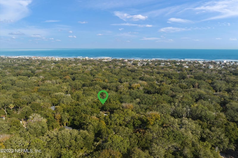 1811 Selva Marina Dr, Atlantic Beach, FL 32233