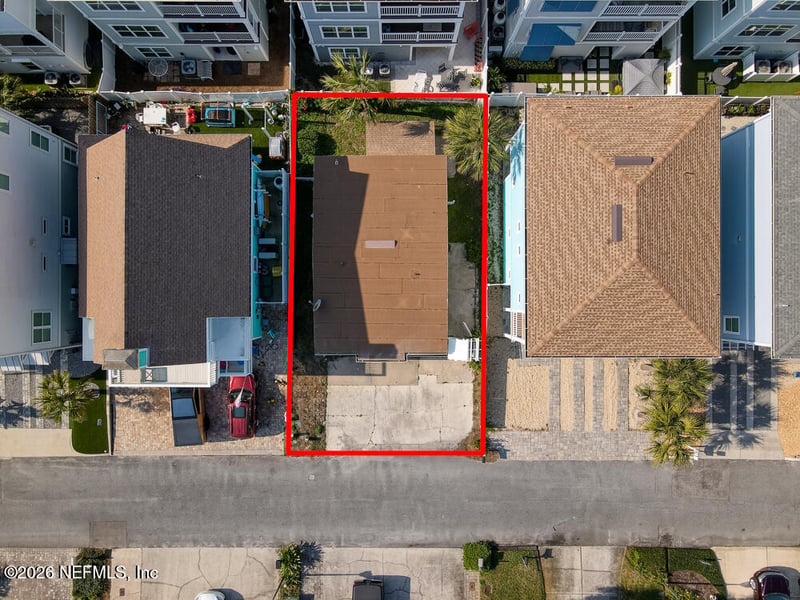 1812 Ocean Dr S, Jacksonville Beach, FL 32250