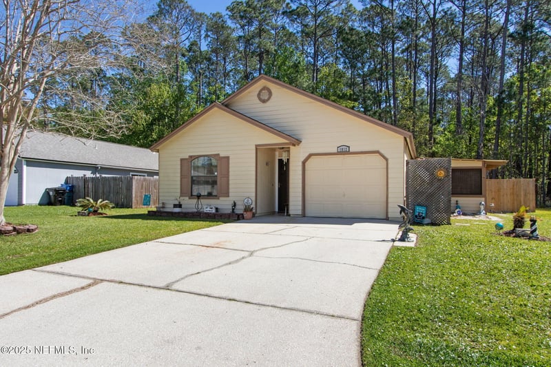1812 Sheraton Lakes Cir, Middleburg, FL 32068