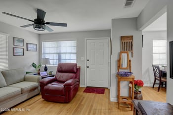 1818 Banbury Rd, Jacksonville, FL 32211