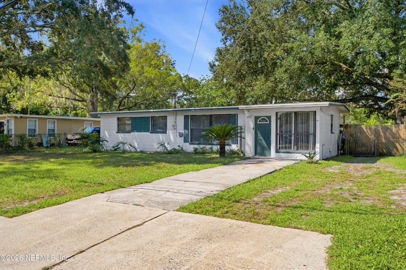1818 Sunrise Dr, Jacksonville, FL 32246