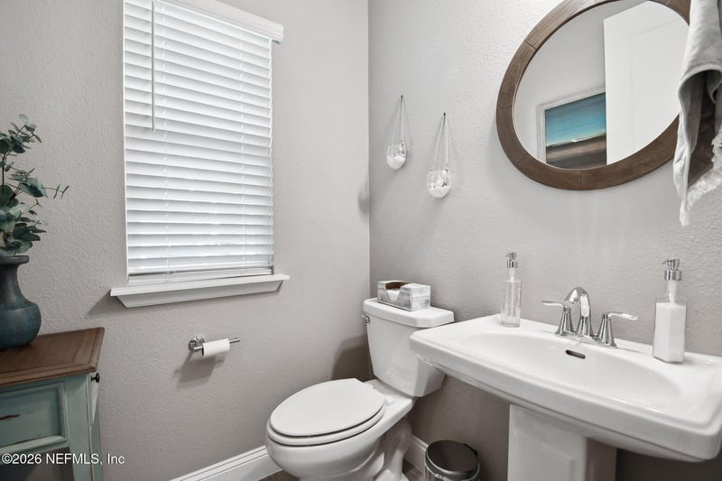 182 Killarney Ave, St Johns, FL 32259