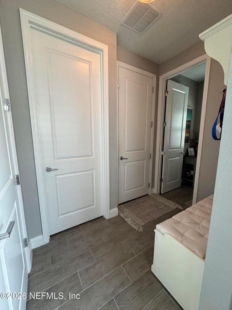 182 Killarney Ave, St Johns, FL 32259