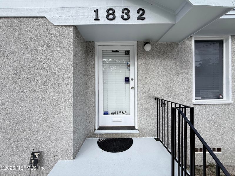 1832 University Blvd S, Jacksonville, FL 32216