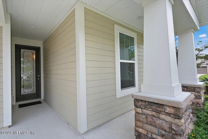 184 Oak Shadow Pl, St Johns, FL 32259