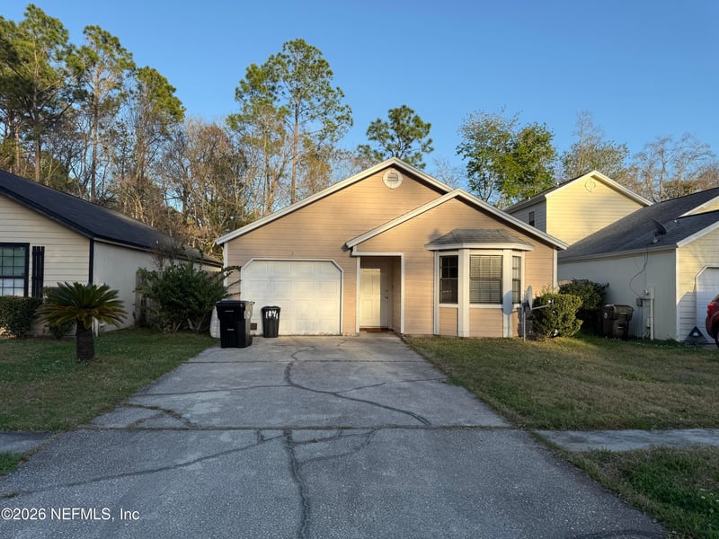 1841 Yukon Ct, Middleburg, FL 32068