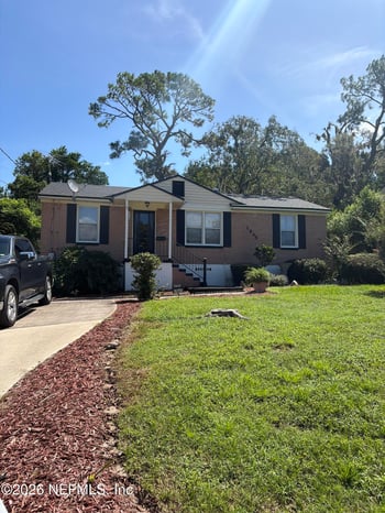 1845 Bartram Cir E, Jacksonville, FL 32207
