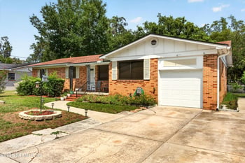 1847 Grove Park Dr, Orange Park, FL 32073