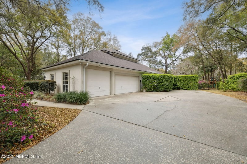 1856 Colonial Dr, Green Cove Springs, FL 32043