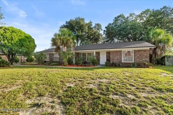 186 Foxridge Rd, Orange Park, FL 32065