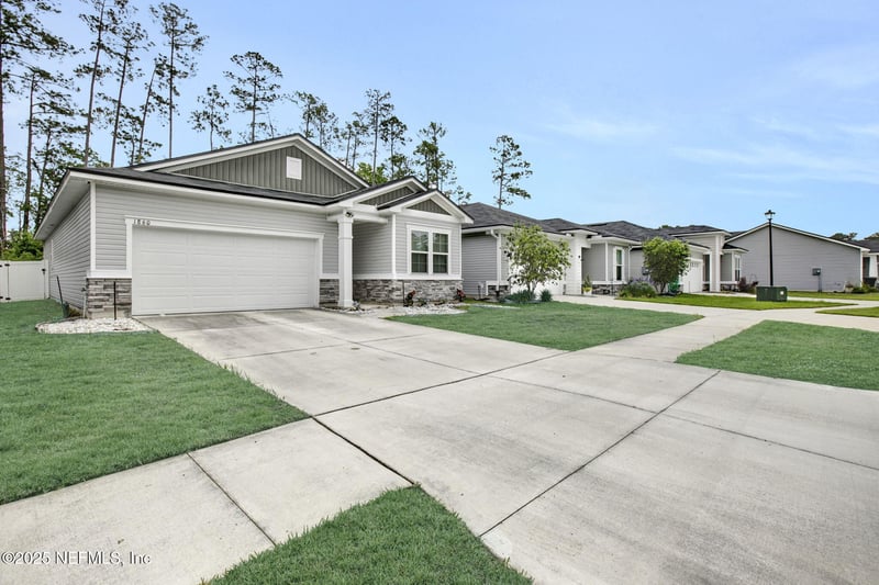 1860 Cogdill, Middleburg, FL 32068