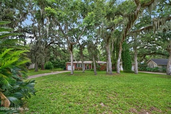 1863 Highland Dr, Fernandina Beach, FL 32034