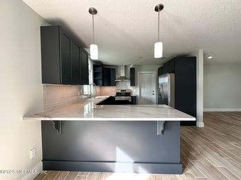 1864 Buccaneer Dr, Jacksonville, FL 32225