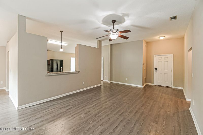 1866 Mcgirts Point Blvd, Jacksonville, FL 32221