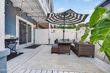 1867 S 2nd St S, Jacksonville Beach, FL 32250