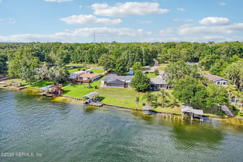 187 Arthur Moore Dr, Green Cove Springs, FL 32043