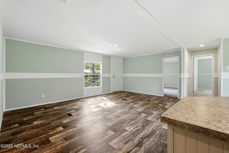 187 Lakeview Dr, Melrose, FL 32666