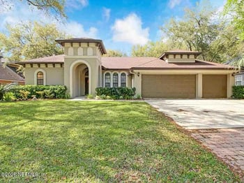 1876 Oakchime Dr, Orange Park, FL 32065