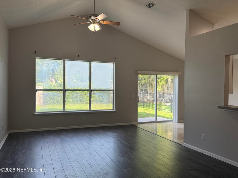 1884 Lake Forest Ln, Fleming Island, FL 32003